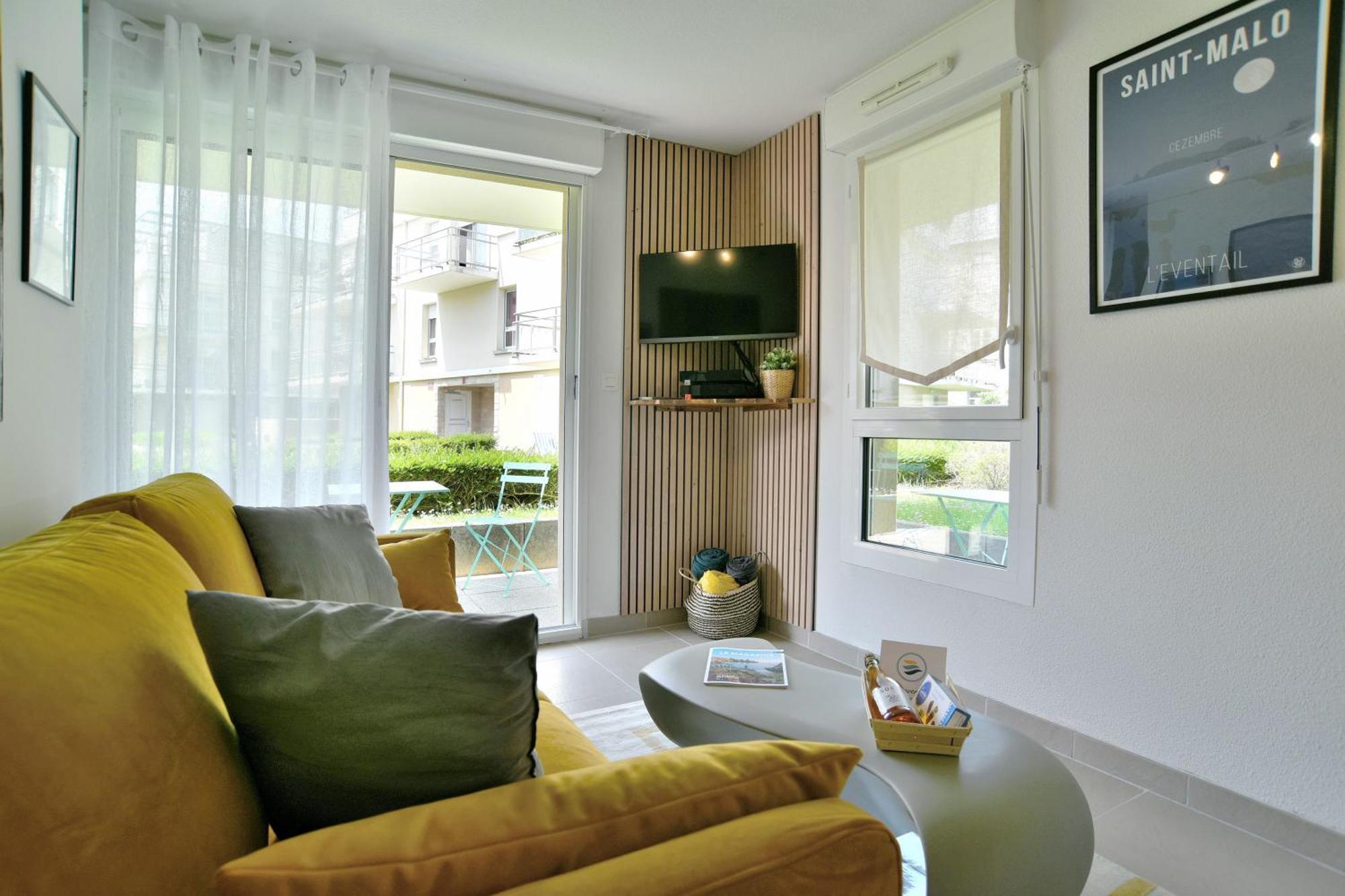 Escapade - Appartement Avec Jardin Et Parking Ντινάν Εξωτερικό φωτογραφία